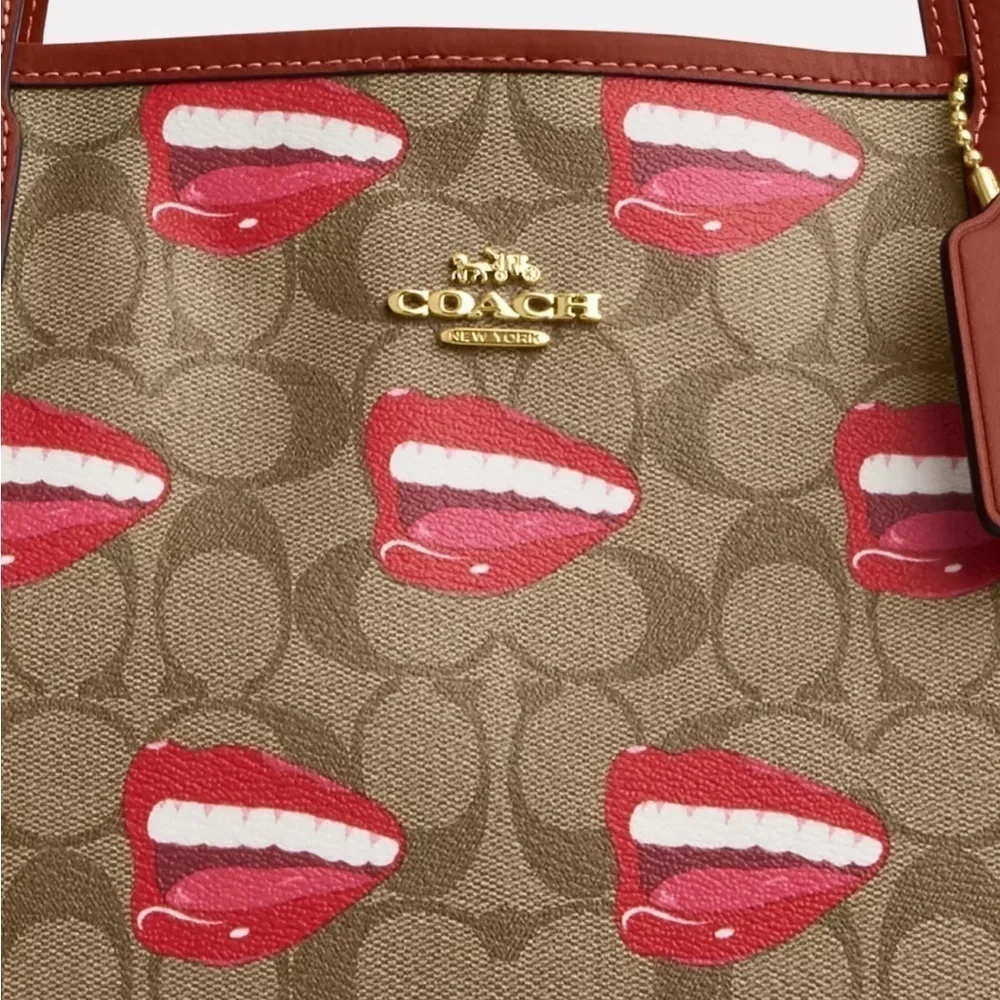 Coach Tom Wesselmann City Tote Bag Signature Canvas Smile Mouth Lips Teeth Print